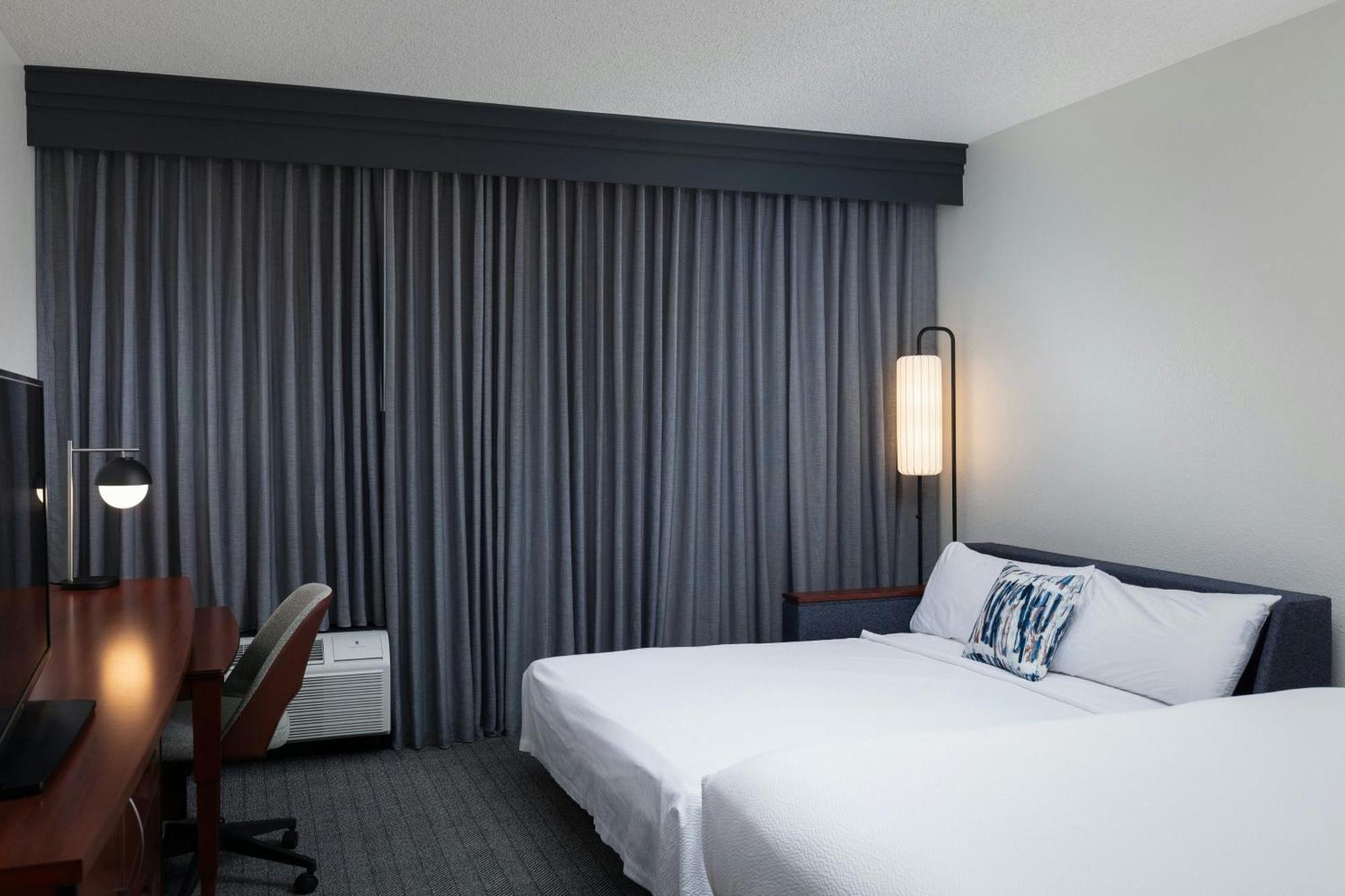 Courtyard By Marriott Denver Central Park Eksteriør bilde